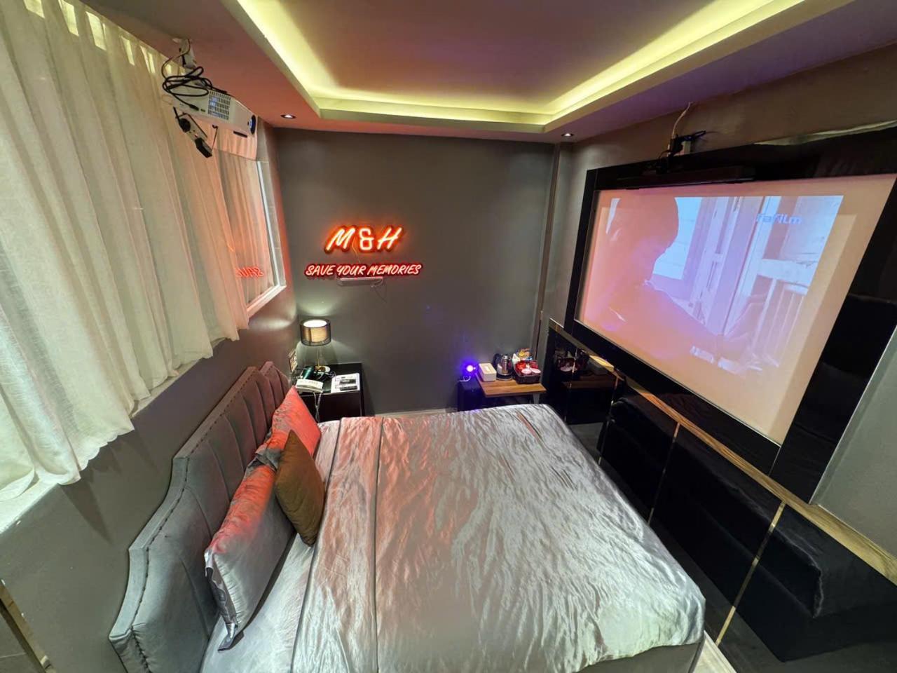 Hotel M&H Cinema Ciudad Ho Chi Minh  Exterior foto